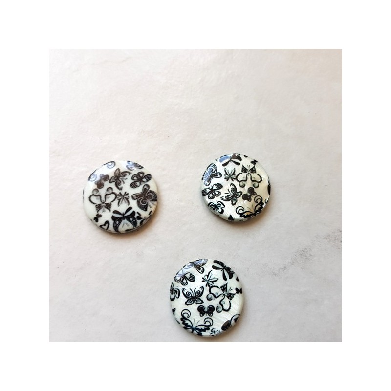 3 Perles rondes et plates en nacre (coquillage) papillons noir et blanc