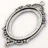 Grand pendentif support de cabochon partie centrale évidée