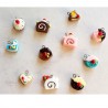 11 Breloques cupcake en résine tranche, coeur, rond...